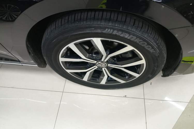 Used Volkswagen Magotan 2020 330TSI DSG Leading Model
