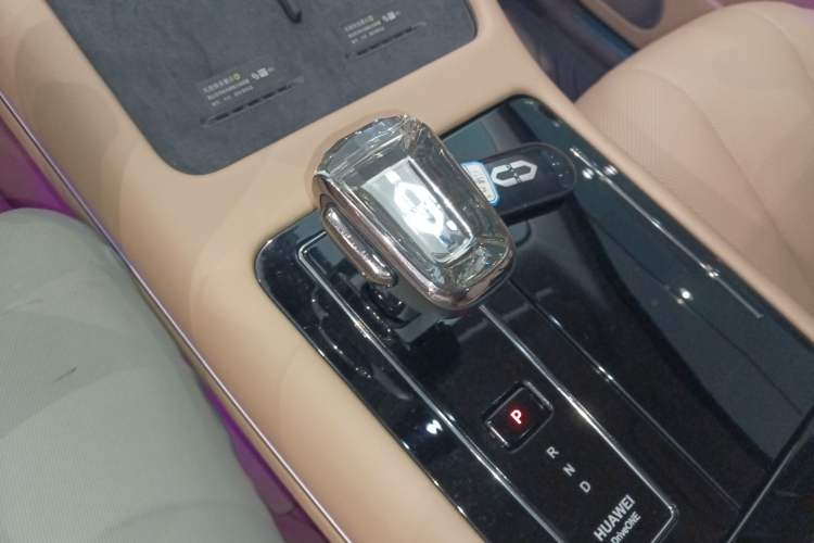 Used Hima AITO M7 2024 1.5T Rear-Drive Plus Version 5 Seats
