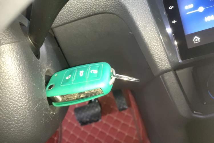 Used Volkswagen Santana 2016 1.6L Automatic Fashion Edition
