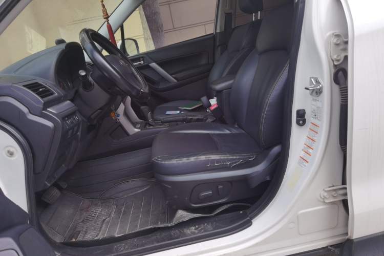 Used Subaru Forester 2013 2.5i Automatic Luxury Edition
