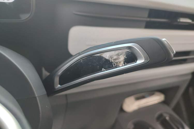 Used SAIC MAXUS Dana V1 2023 V1 Short Wheelbase High Roof (43 kWh)
