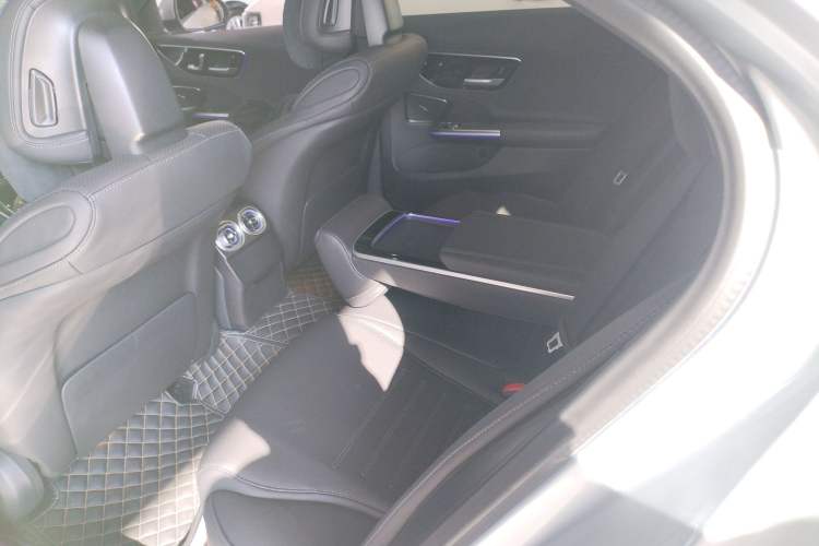 Used Mercedes-Benz C-Class 2024 Restyled C 260 L Sport Edition
