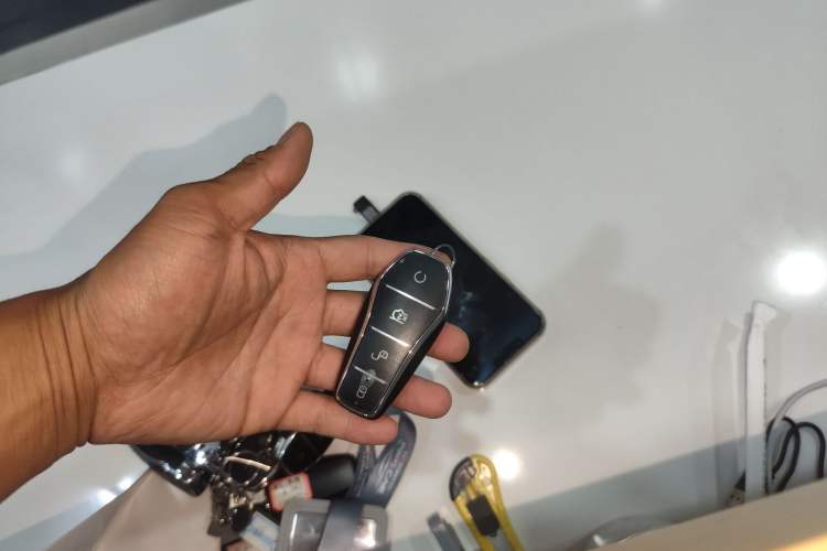 Used BYD Han L 2025 DM-p Four-Wheel-Drive LiDAR Flagship Model
