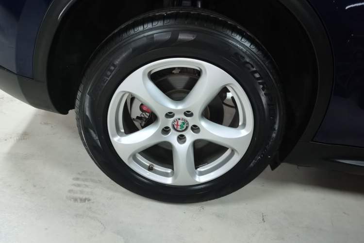 Used Alfa Romeo Stelvio 2017 2.0T 200HP Elite Edition
