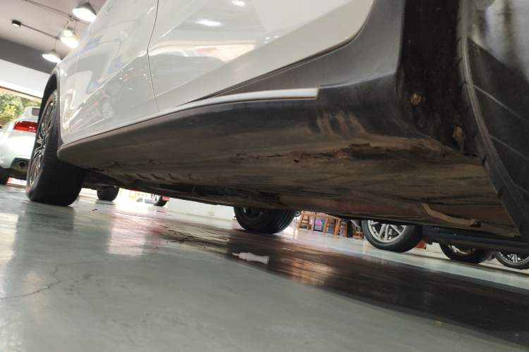 Used Mercedes-Benz GLC 2019 GLC 260 L 4MATIC Dynamic Model
