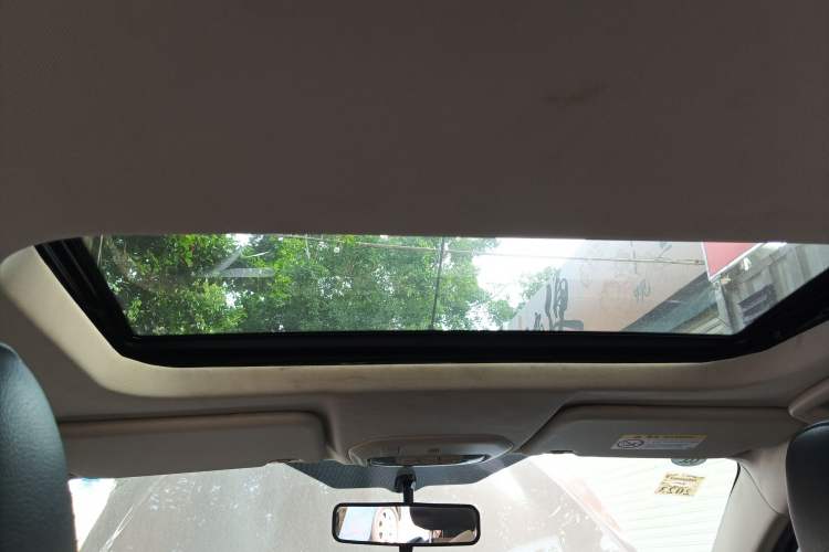 Used Ford Escort 2015 1.5L Automatic Fashion Model
