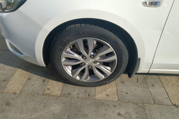 Used Buick GT 2021 1.3T Automatic Mild Hybrid Elite Version
