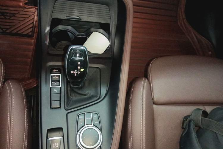 Used BMW X1 2020 sDrive25Li Leading Model
