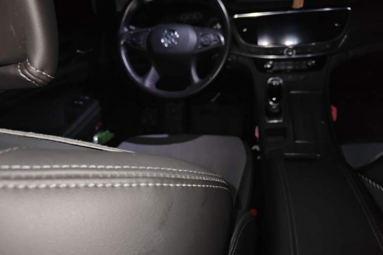 Used Buick LaCrosse 2019 28T Luxury Model