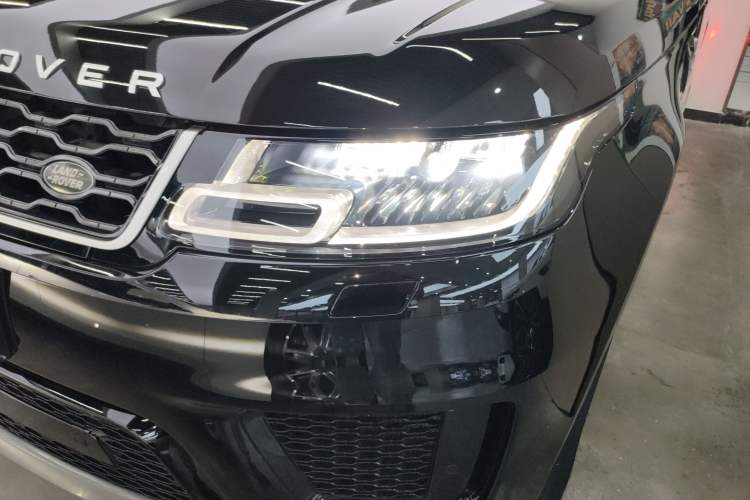 Used Land Rover Range Rover Sport 2021 3.0 L6 SE
