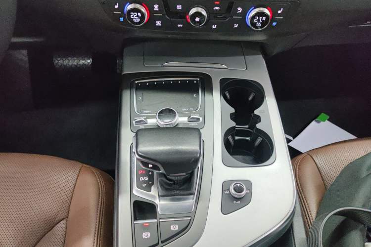 Used Audi Q7 2019 55 TFSI Technology Edition
