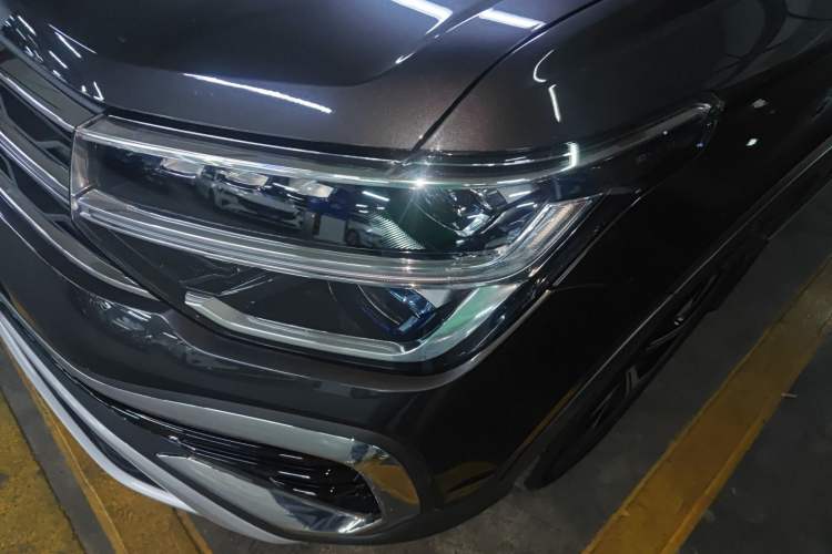 Used Volkswagen Tharu 2023 300TSI Two-Wheel-Drive Full Moon Edition
