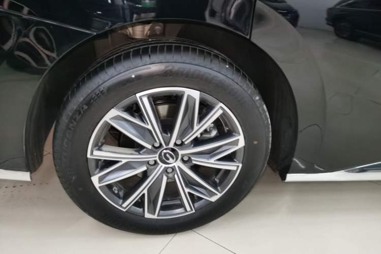 Used GAC Trumpchi M8 2024 Master Series 400T Prestige Edition
