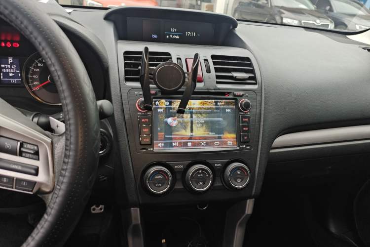 Used Subaru Forester 2013 2.5i Automatic Prestige Edition
