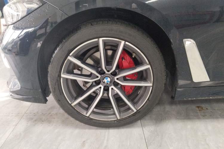 Used BMW 3 Series 2023 325Li xDrive M Sport Package
