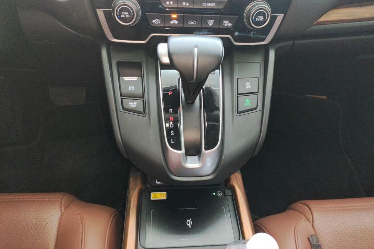 Used Honda CR-V 2021 240TURBO CVT 2WD Fashion Edition
