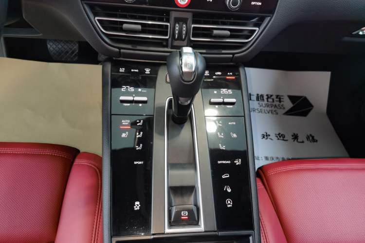 Used Porsche Macan 2022 Macan 2.0T
