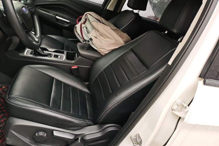 Used Ford Kuga 2017 EcoBoost 180 Two-Wheel-Drive Elite Trim
