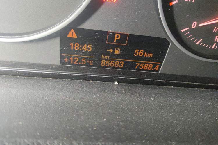 TDK.VehicleDetails.img