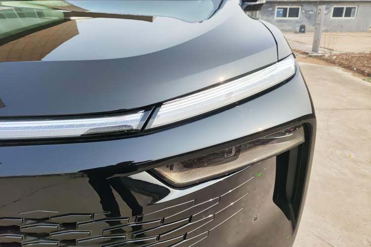 Used Wey Mocha New Energy 2024 Hi4 Four-Wheel Drive Long-Range Version