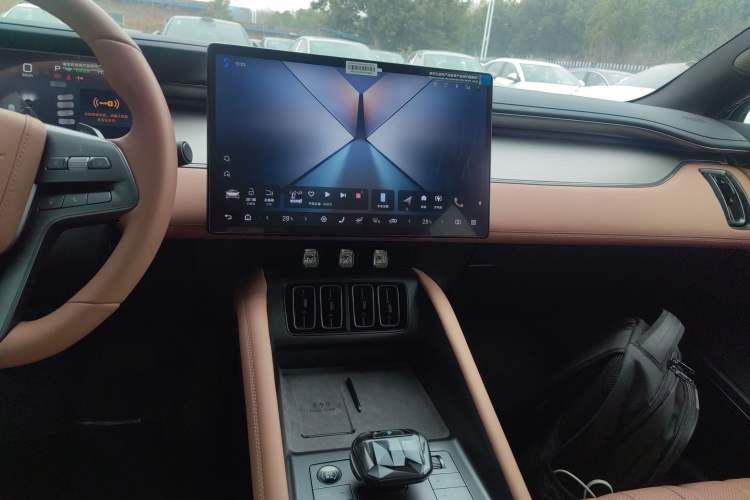 Used BYD Song L EV 2025 Intelligent Driving Version 662 km LiDAR Excellence Edition