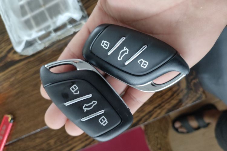 Used Roewe i5 2023 1.5L CVT Luxury Edition
