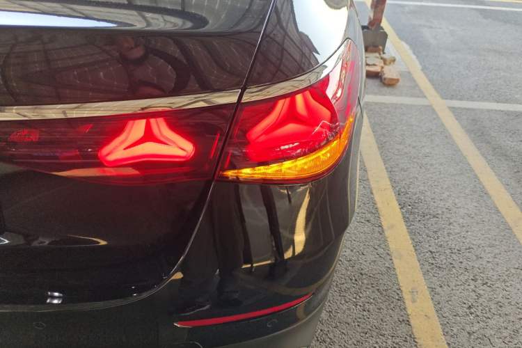 Used Mercedes-Benz E-Class 2024 E 300 L Fashion Sport Model
