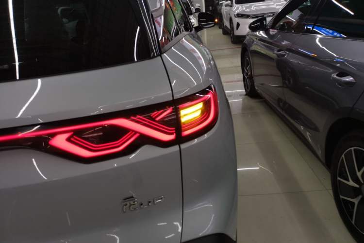 Used BYD Yuan UP 2024 401KM Beyond Edition