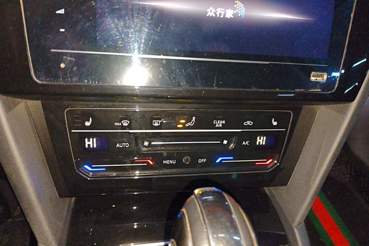 Used Volkswagen Magotan 2020 330TSI DSG Leading Model
