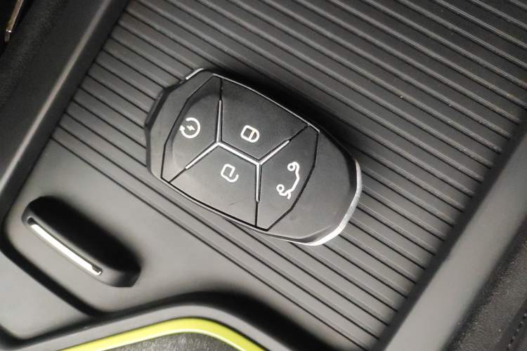 Used Lynk & Co 03 2020 03+ 2.0TD Automatic Wind-Chasing Edition
