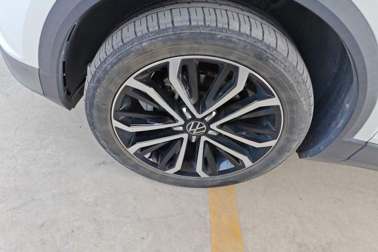 Used Volkswagen T-ROC 2021 280TSI DSG Two-Wheel Drive Comfort Connect Edition
