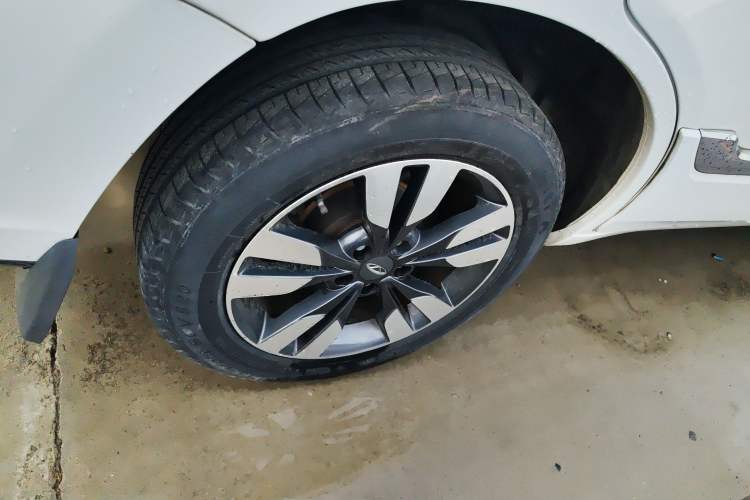 Used Chery Tiggo 3 2016 1.6L CVT ZhiShang Edition
