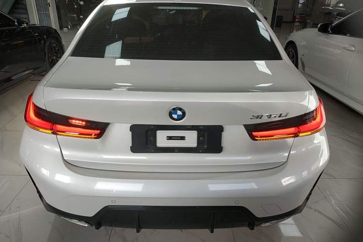 Used BMW 3 Series 2023 325Li M Sport Package
