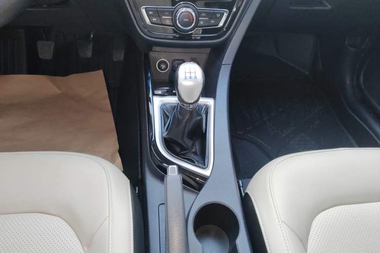 Used Changan Alsvin V7 2016 1.6L Manual Enjoyment Model China V Standard