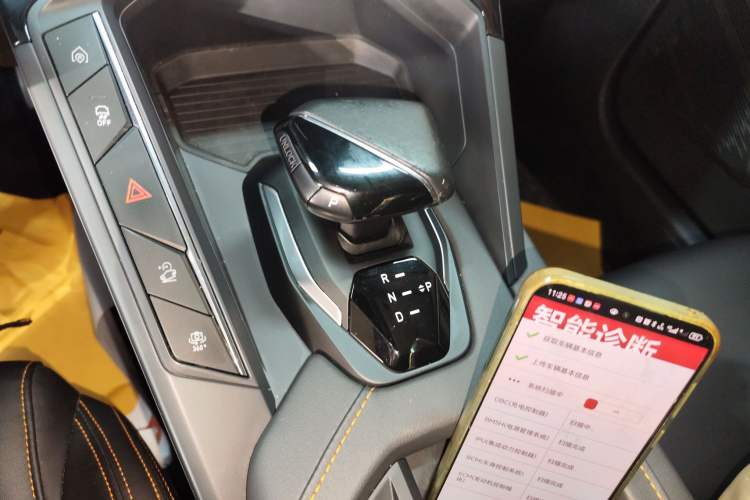 Used Lynk & Co 06 EM-P 2022 PHEV 84 km Range Pro Version
