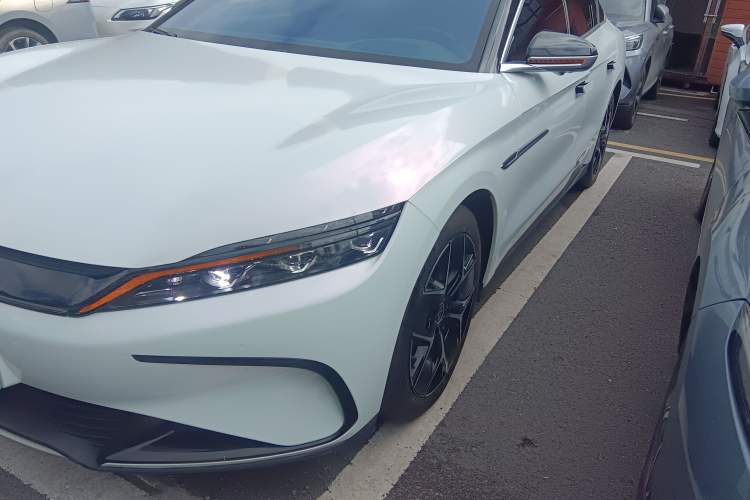 Used BYD Han 2024 EV Glory Edition 605KM Front-Wheel-Drive Premium Model