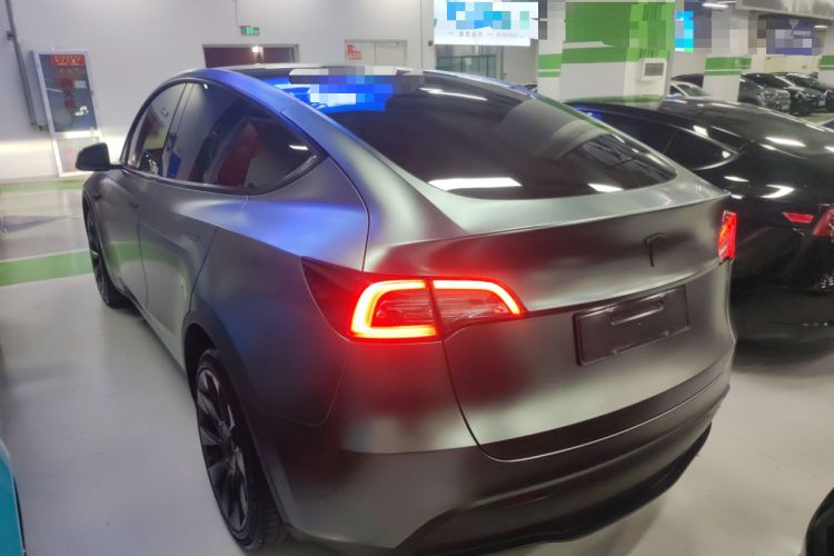 Used Tesla Model Y 2021 Long-Range All-Wheel-Drive Version 3D7