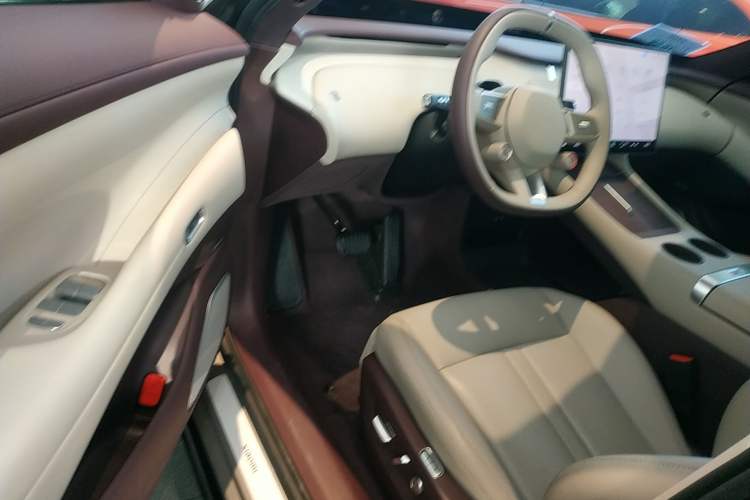 Used Xiaomi Auto YU7 2025 Ultra-Long Range All-Wheel Drive Pro Version