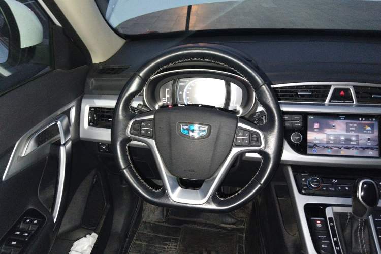 Used Geely Auto Emgrand X7 Sport 2016 1.8TD Automatic Smart Model