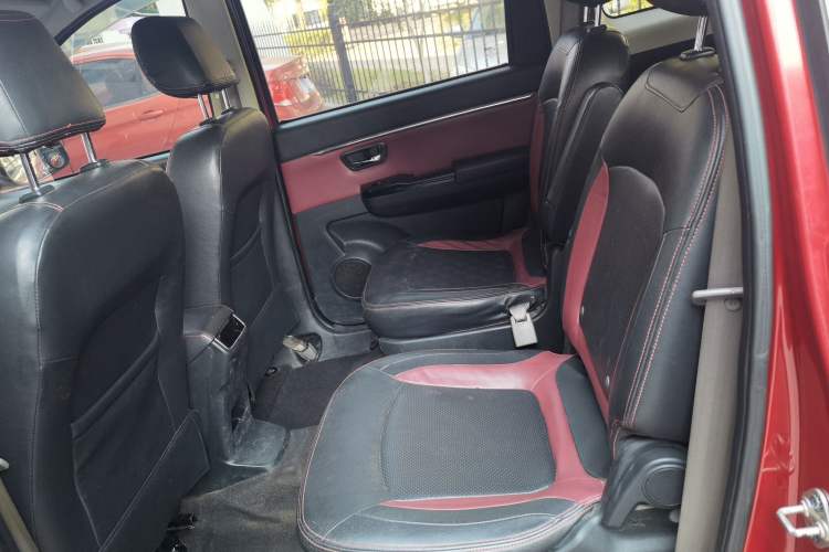 Used HYOSOW H2 2015 1.5L AMT Prestige Version BJ415C
