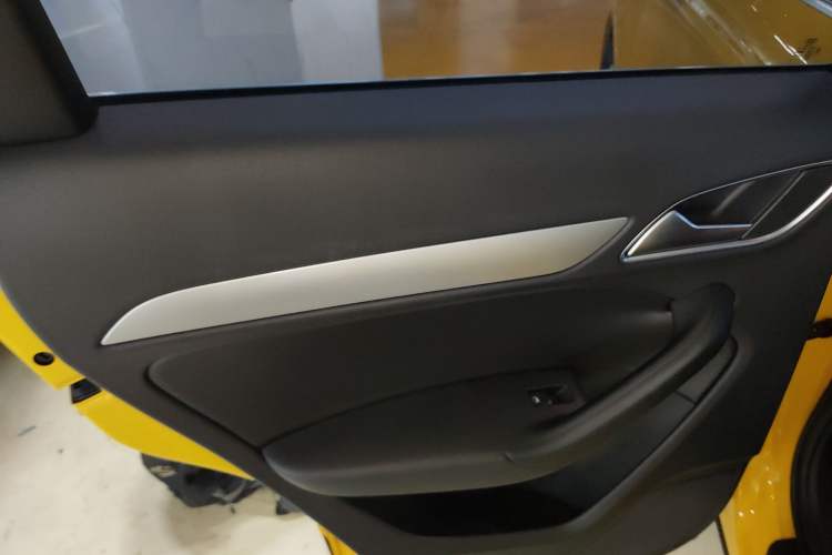 Used Audi Q3 2016 35 TFSI Fashion Model
