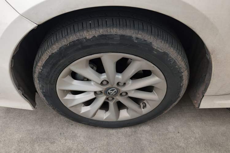 Used Toyota Corolla 2021 Dual-Motor 1.8L E-CVT Elite Edition