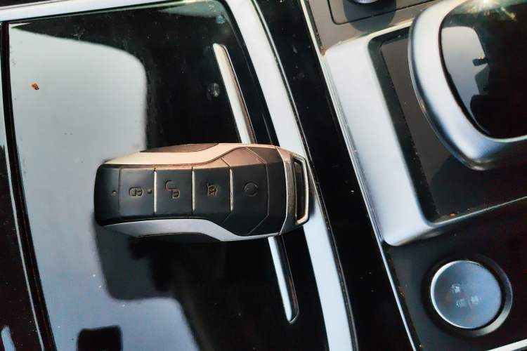 Used BYD Qin Pro New Energy 2019 EV Super Edition Standard Version Smart Connect Leading Style
