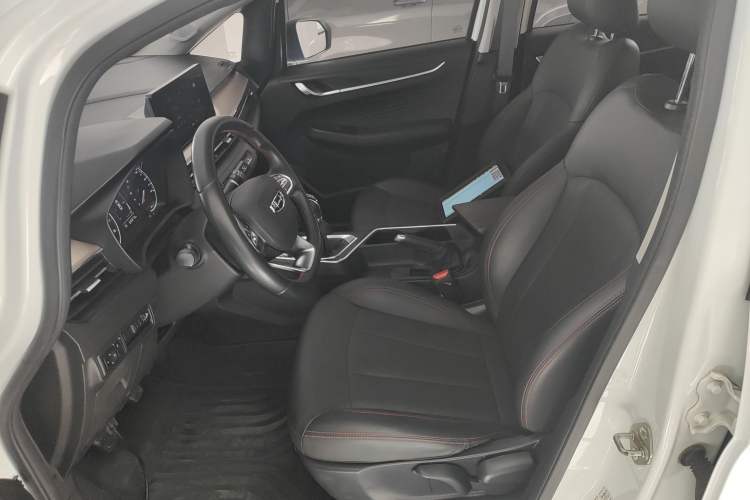 Used Geely Auto Vision X3 2021 PRO 1.5L Manual Elite Model
