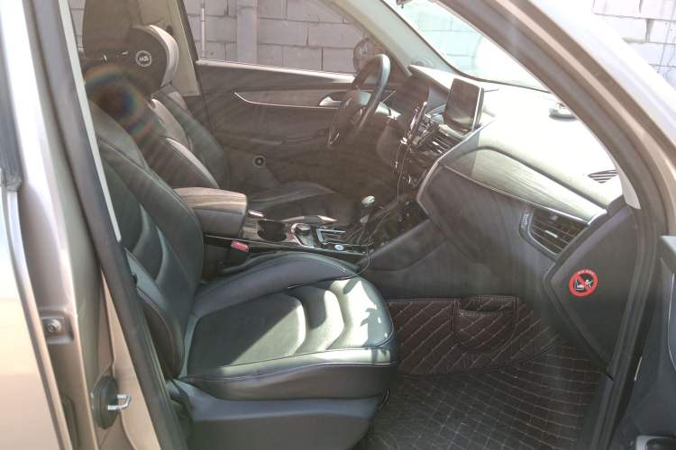 Used BORGWARD BX5 2017 20TGDI Automatic Two-Wheel Drive Pioneer Edition