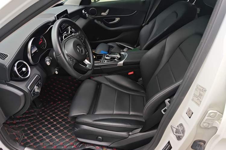 Used Mercedes-Benz C-Class 2017 Restyled C 180 L Fashion Edition Sport Version