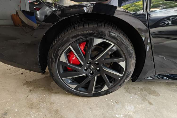 Used  eπ007 2024 Range-Extended 200 RuYi Edition
