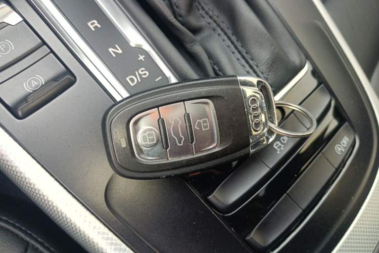 Used Audi A4L 2016 30 TFSI Collector's Edition Automatic Comfort Model