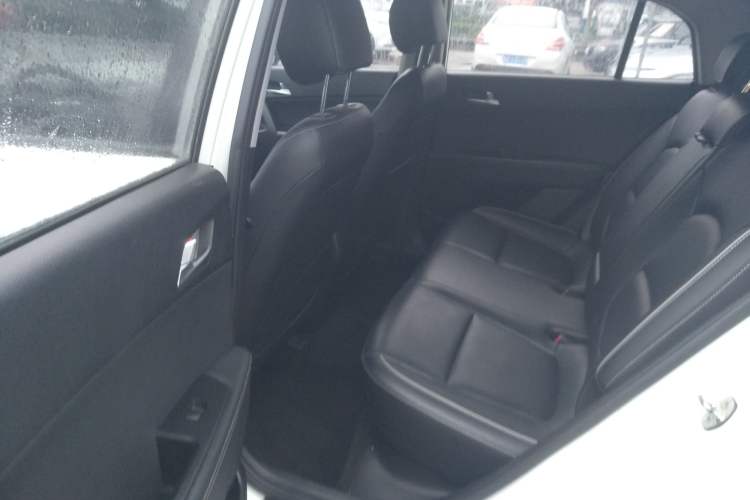 Used Hyundai ix25 2017 1.6L Automatic Smart Version
