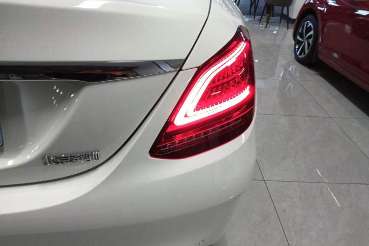 Used Mercedes-Benz C-Class 2020 Restyled C 200 L Fashion Edition Sport Version